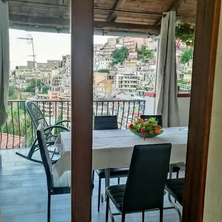 Don Carmelo O'sciality House Appartamento Taormina